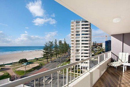 Eden Tower Holiday Apartments - Northern Rivers Accommodation 0