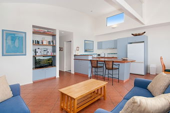 Aqua Promenade Beachfront Apartments - Northern Rivers Accommodation 7