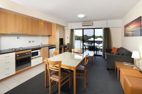 Assured Ascot Quays Apartment Hotel - Northern Rivers Accommodation 2