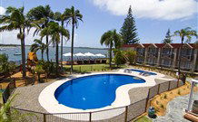 Waters Edge Port Macquarie - Port Macquarie - Northern Rivers Accommodation 2