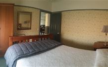Wagga Wagga Country Cottages - - Northern Rivers Accommodation 3
