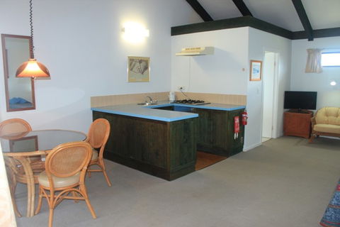 Nuffka Apartments - Norfolk Island - Northern Rivers Accommodation 1
