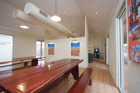 Ayers Rock - Outback Pioneer Lodge - Northern Rivers Accommodation 6