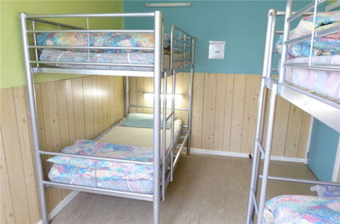 Coles Bay - Esplanade YHA - Northern Rivers Accommodation 1