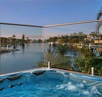 Sanctuary on Water Elite Holiday Home - Northern Rivers Accommodation