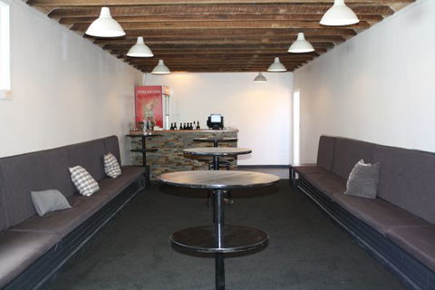 Criterion Hotel Crookwell - Northern Rivers Accommodation 6