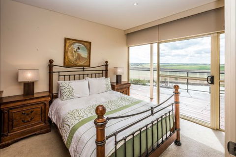 River Shack Rentals - Living The Dream - Northern Rivers Accommodation 31