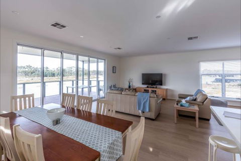 River Shack Rentals - Living The Dream - Northern Rivers Accommodation 112