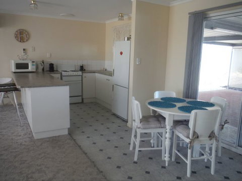 Alilly - Northern Rivers Accommodation 2