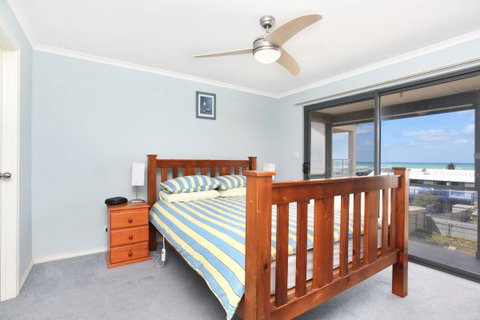 Ambergris - Northern Rivers Accommodation 5