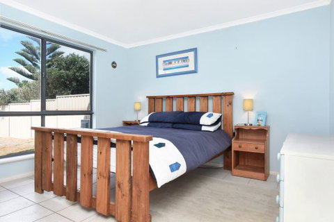 Ambergris - Northern Rivers Accommodation 6