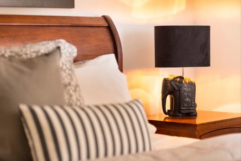 The Manor House - The Houses Daylesford - Northern Rivers Accommodation 7