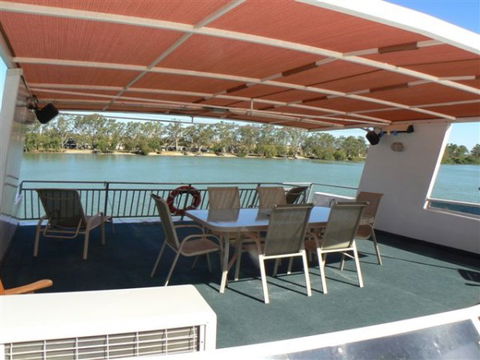 Takeme2 Houseboat - Northern Rivers Accommodation 5