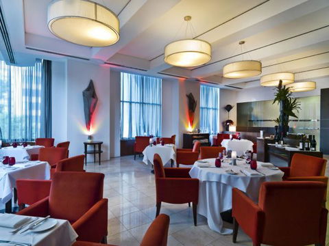 Amora Hotel Jamison Sydney - Northern Rivers Accommodation 5