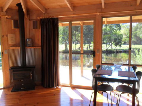 Grampians Chalets - Northern Rivers Accommodation 5