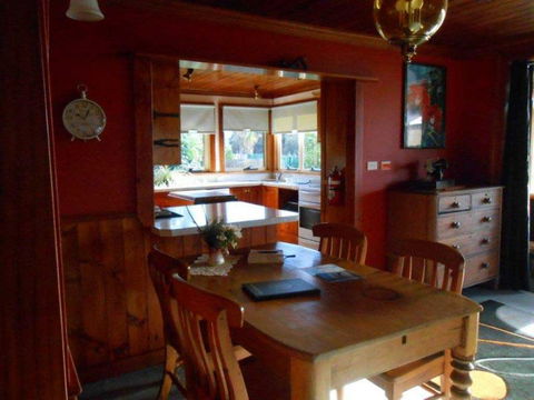 Tidelines Of Bicheno - Northern Rivers Accommodation 6