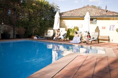 Quality Inn Country Plaza Queanbeyan - Northern Rivers Accommodation 4