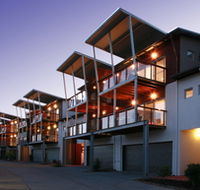 Quarterdecks Harbour Retreat - Northern Rivers Accommodation