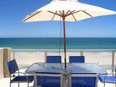 Adelaide Luxury Beach House - Northern Rivers Accommodation 0