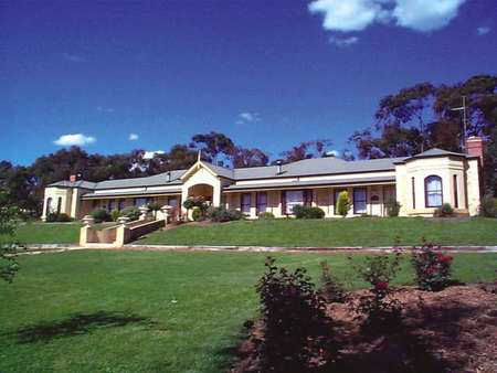 Brice Hill Country Lodge - Northern Rivers Accommodation 0