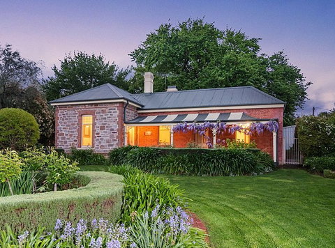 Dumas House - Northern Rivers Accommodation 1