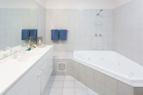 Adventure Backpackers - Northern Rivers Accommodation 4
