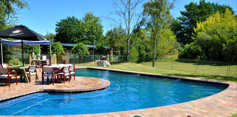 Alpine Inn - Northern Rivers Accommodation 0