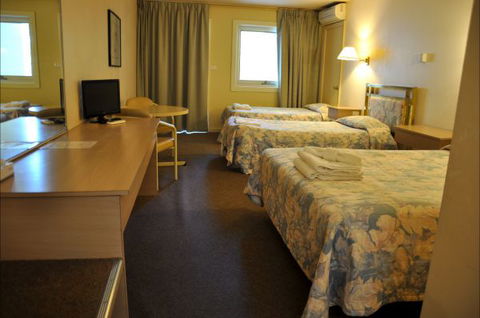 Alpine Inn - Northern Rivers Accommodation 3