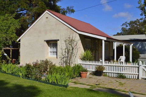 Almond Tree Cottage - Northern Rivers Accommodation 0