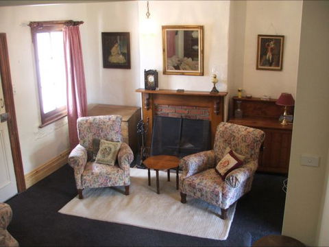 Barrack Street Colonial Cottage - Northern Rivers Accommodation 0