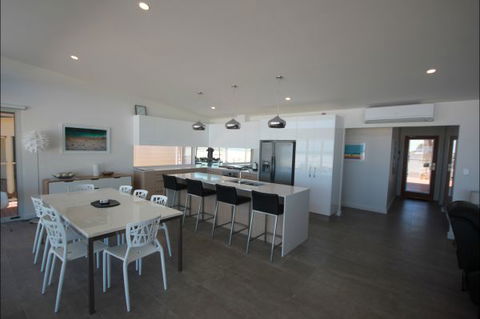 Beach Bliss Wallaroo - Northern Rivers Accommodation 6