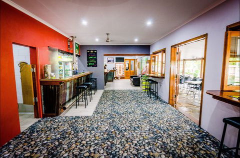 Goldfields Hotel And Finnigan's Rest - Northern Rivers Accommodation 5