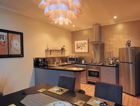 Riverview Rise Retreats - Northern Rivers Accommodation 2