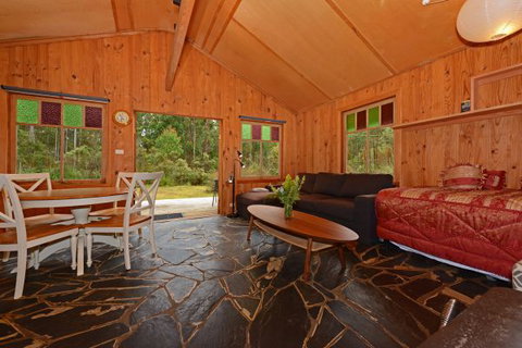 Saintys Creek Cottage - Northern Rivers Accommodation 3