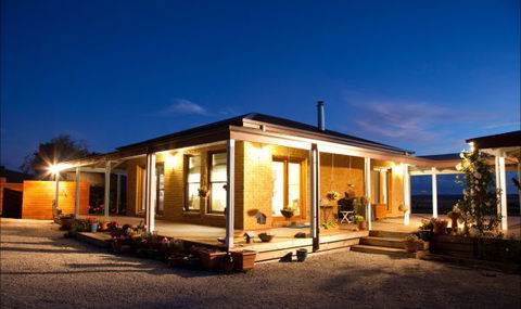 Sanctuary@Waratah - Northern Rivers Accommodation 0