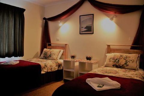 Sundial Holiday Apartments - Northern Rivers Accommodation 4