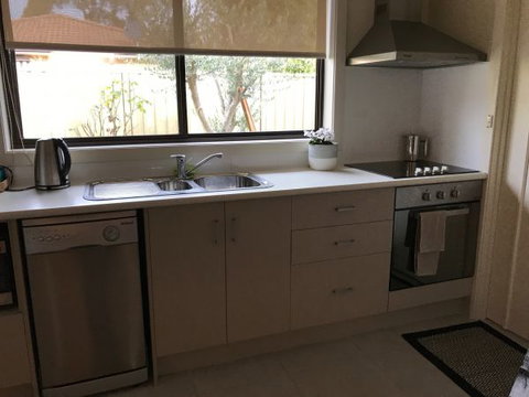 Townhouse On Deas - Northern Rivers Accommodation 5