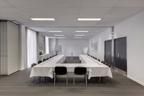 Travelodge Hotel Melbourne Docklands - Northern Rivers Accommodation 3