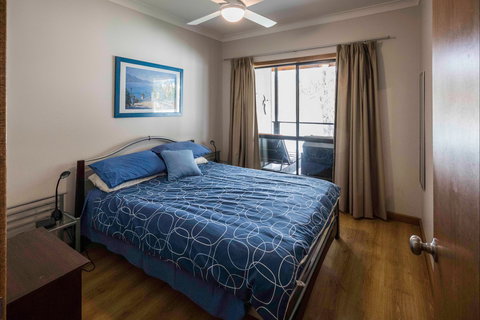 192 Page Drive Blanchetown -River Shack Rentals - Northern Rivers Accommodation 7