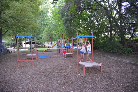 Ardern's Caravan Park Myrtleford - Northern Rivers Accommodation 4