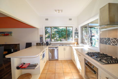 A Reflection On The Lake - Northern Rivers Accommodation 3