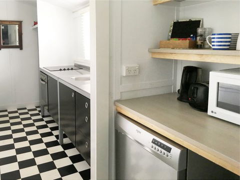 Atlantis Seafarers Cottage - Northern Rivers Accommodation 4