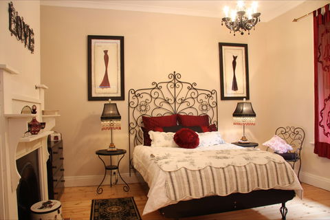 Azalea Cedar-Rose Villa - Northern Rivers Accommodation 0