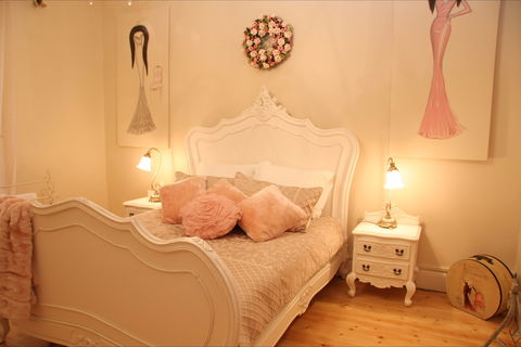 Azalea Cedar-Rose Villa - Northern Rivers Accommodation 1