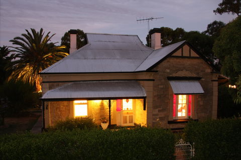 Azalea Cedar-Rose Villa - Northern Rivers Accommodation 7