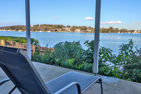 El Lago Jetty - Northern Rivers Accommodation 8