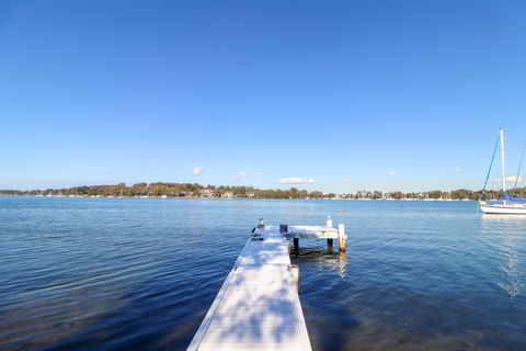 El Lago Jetty - Northern Rivers Accommodation 9