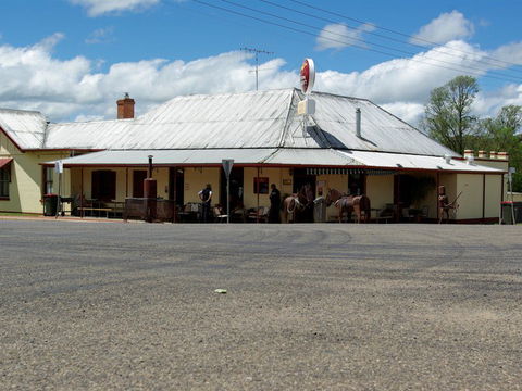 Royal Hotel Dalton - Northern Rivers Accommodation 0