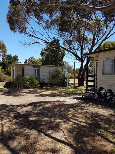 Kingscote Tourist Park And Family Units - Northern Rivers Accommodation 1