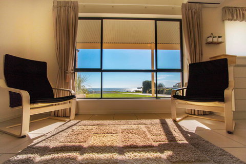 Pelican Perch Retreat - Northern Rivers Accommodation 2